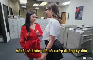 Lão chủ nhà biến thái và cô con gái đi làm giúp việc thay mẹ